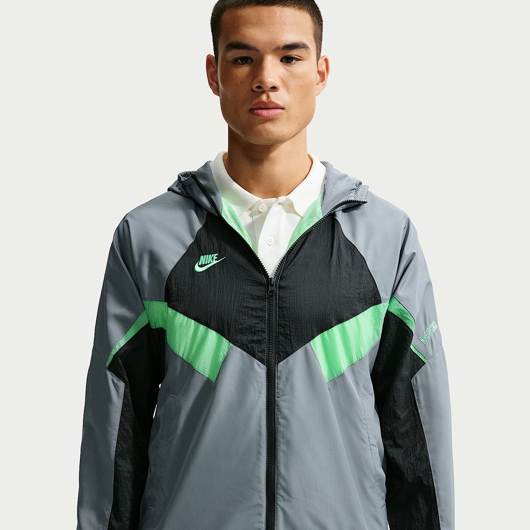 Nike Premier Repel Men's Soccer Hooded Woven Track Jacket. Nike JP
